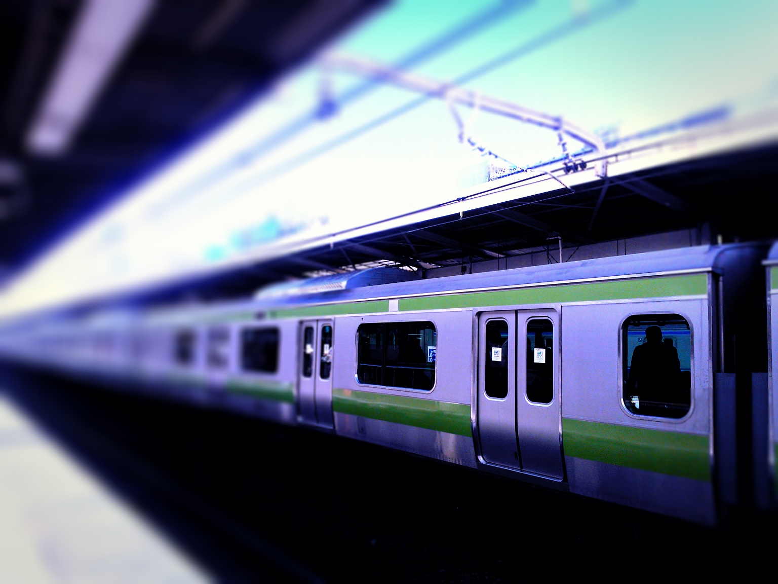 Yamanote line trains in Tokyo